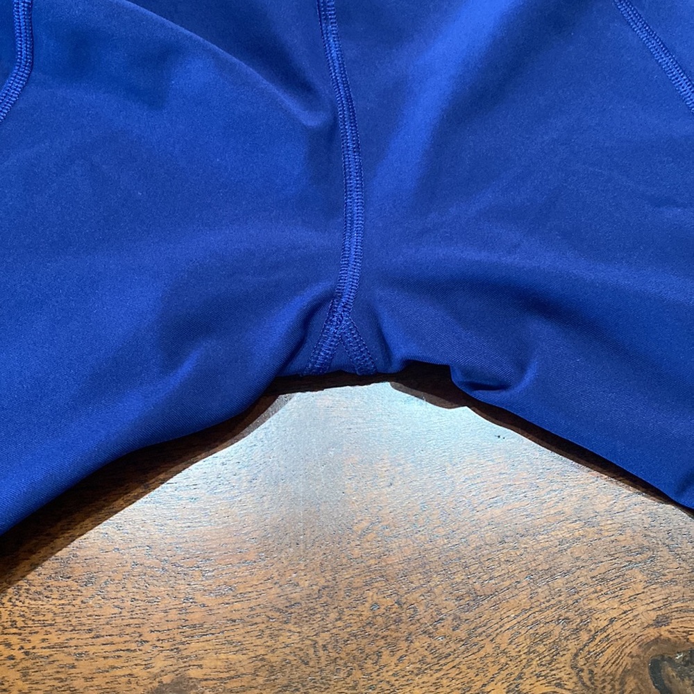 tight stuff lululemon leggings ,size 6 - Picture 11 of 12